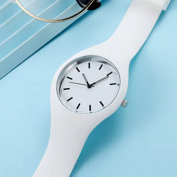 Silicone watch quartz factory wholesale in stock fashion cute quartz wristwatch custom logo customized silicone